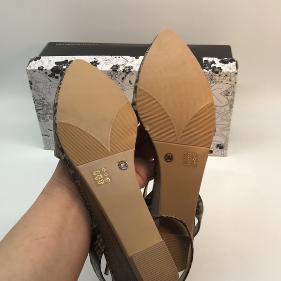 CL by Laundry Womenś Gunner Ballet Flats Size 6.5 - Picture 4 of 13